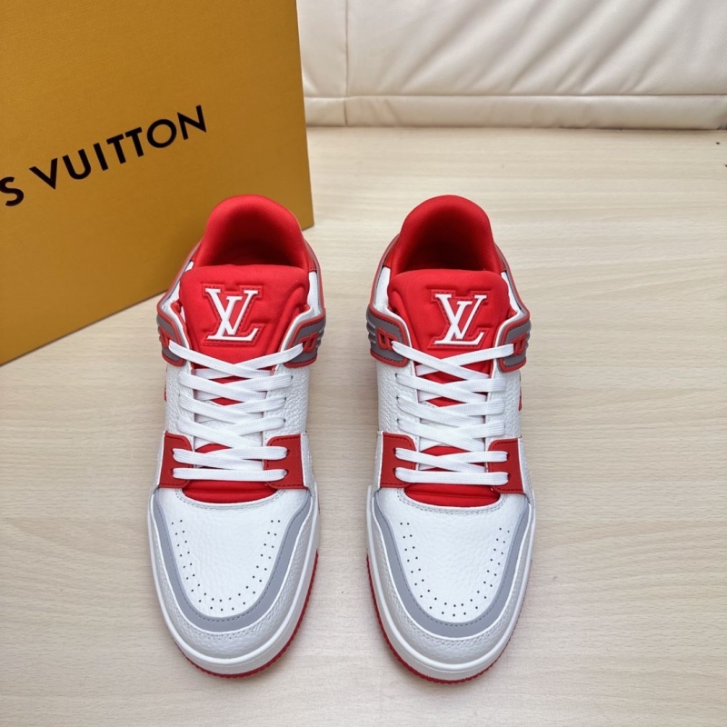 l**is V*t*n sneakers